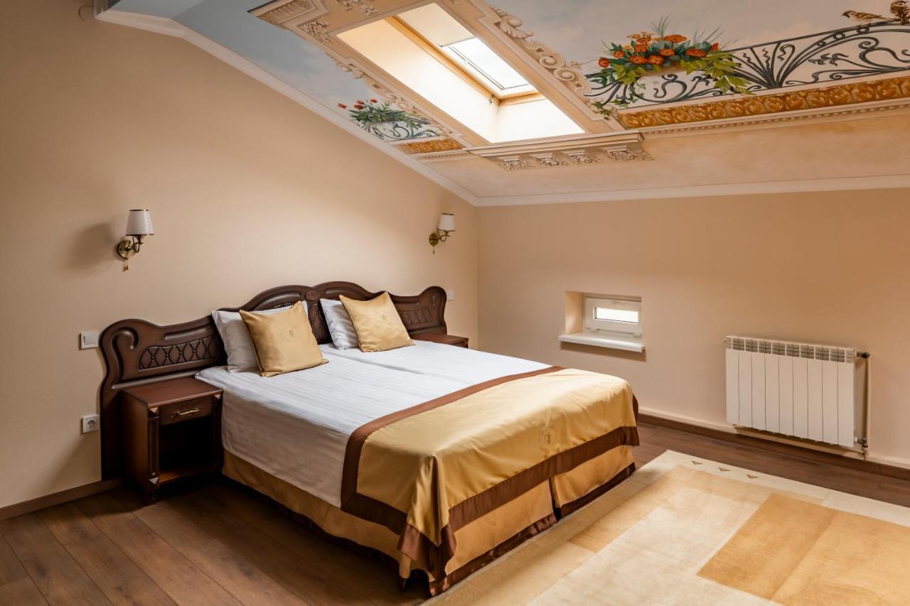 Mini-Hotel Guest House Inn Lviv Exterior foto