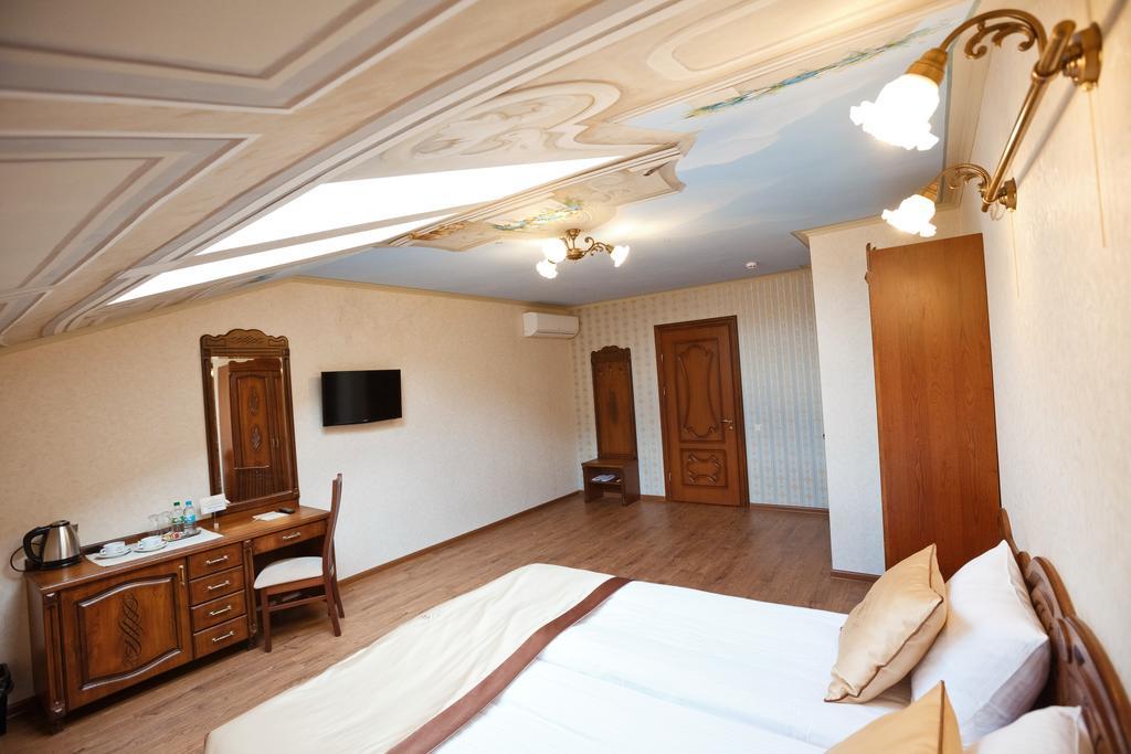 Mini-Hotel Guest House Inn Lviv Exterior foto